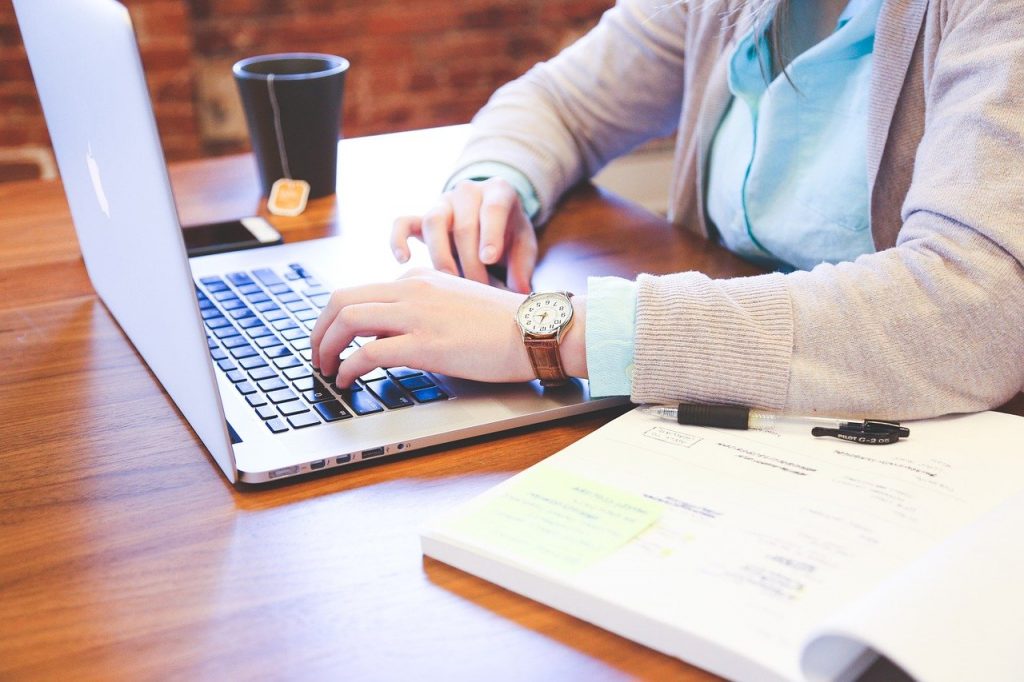 As regras do cargo público devem estar previstas na lei ou podem ser criadas pelo edital?